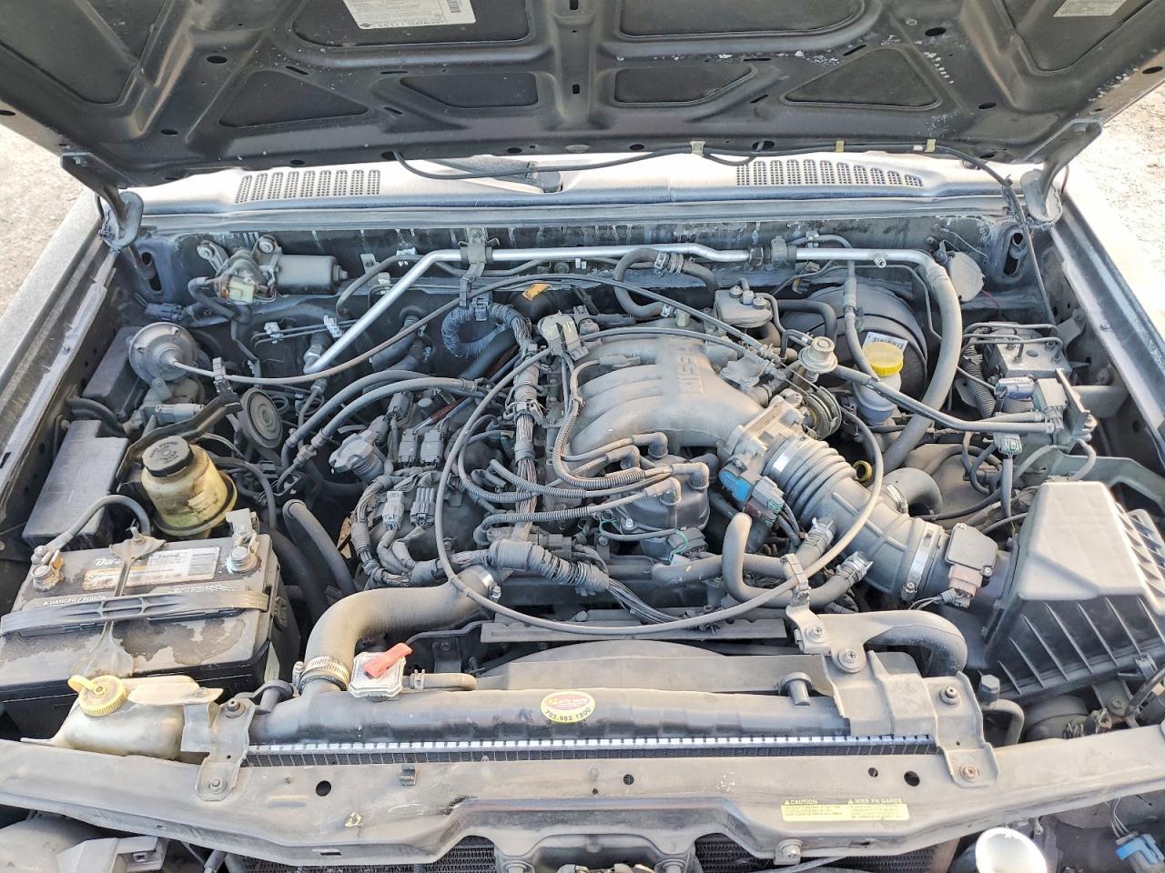 2000 Nissan Frontier XE