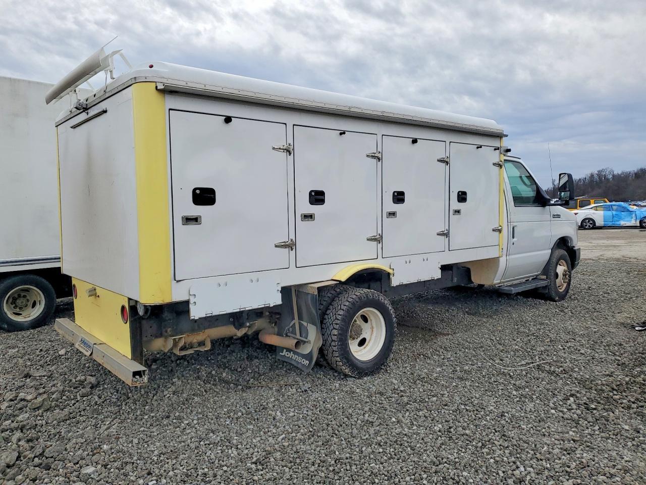 2018 Ford E450 Utility / Service Truck
