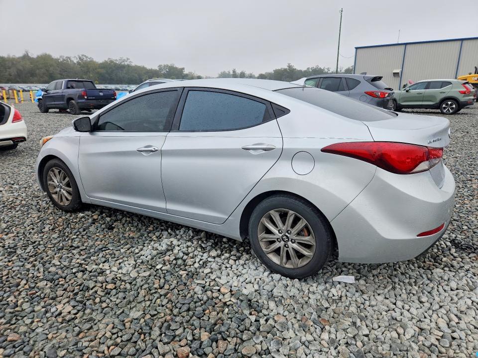 2014 Hyundai Elantra se
