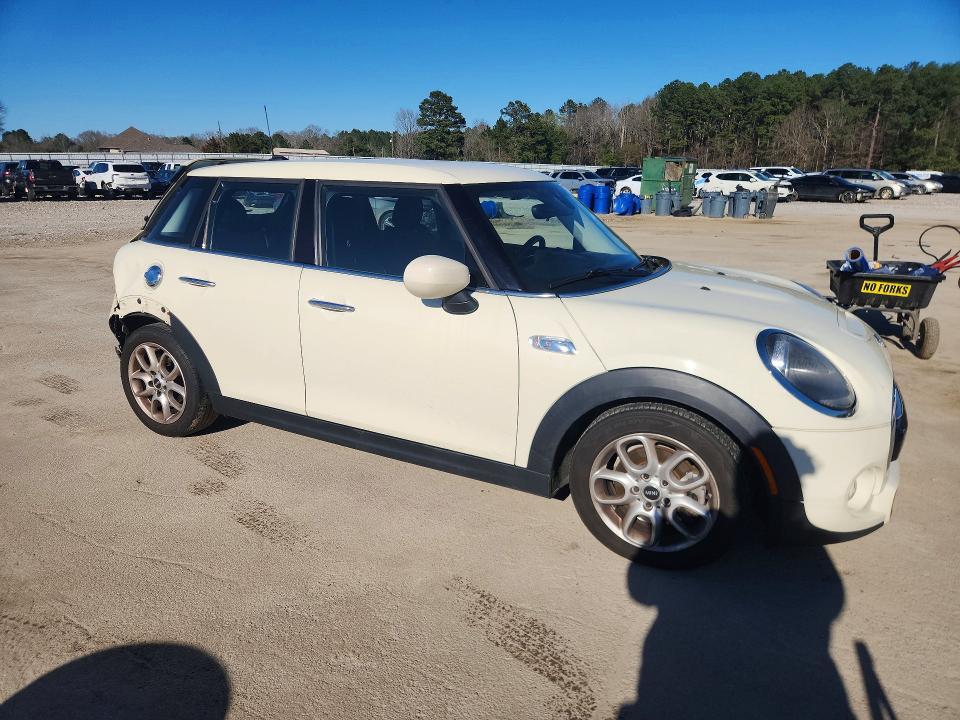 2020 Mini Cooper s