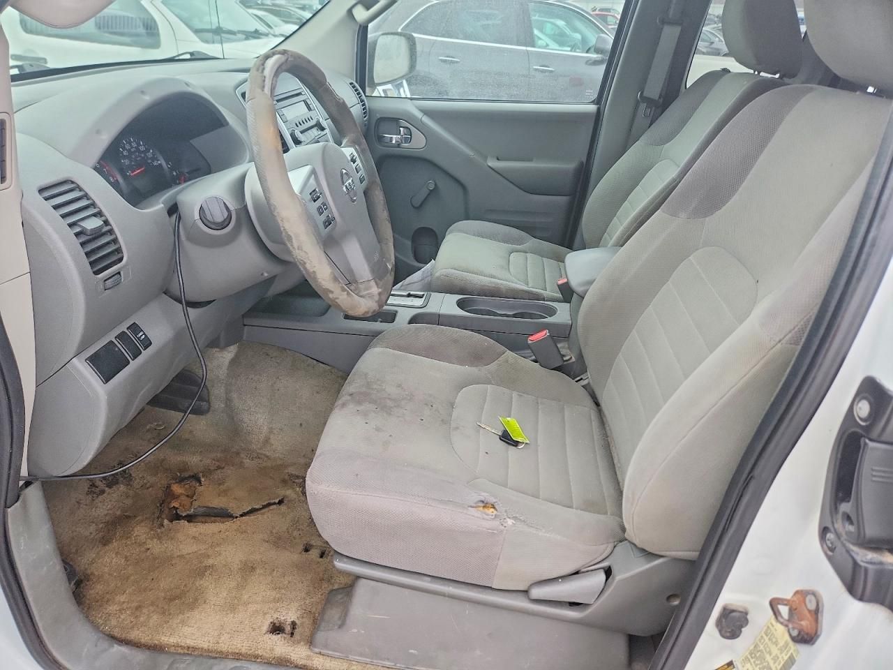 2016 Nissan Frontier S