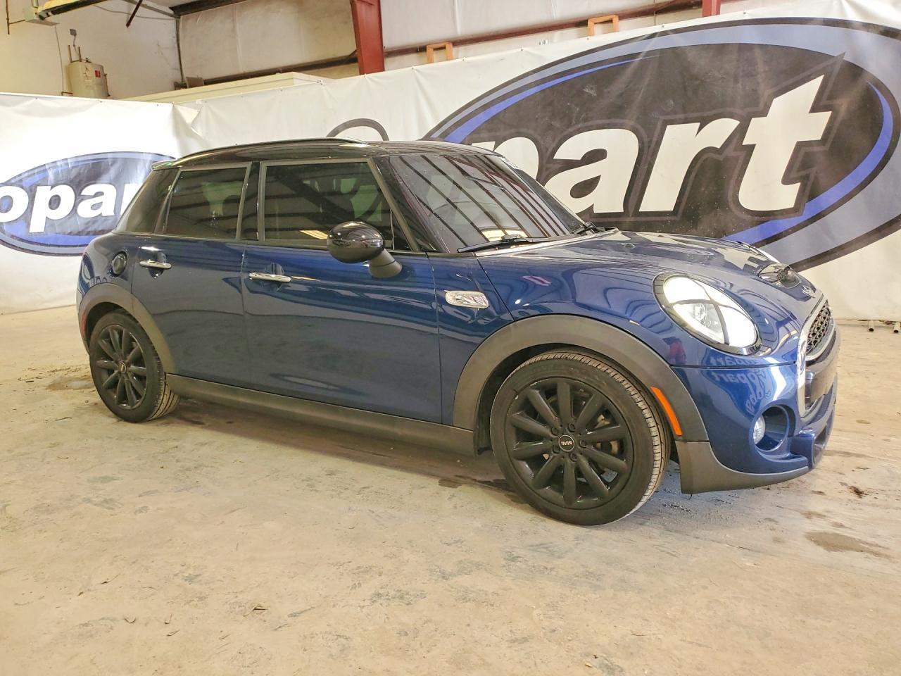 2016 Mini Cooper s