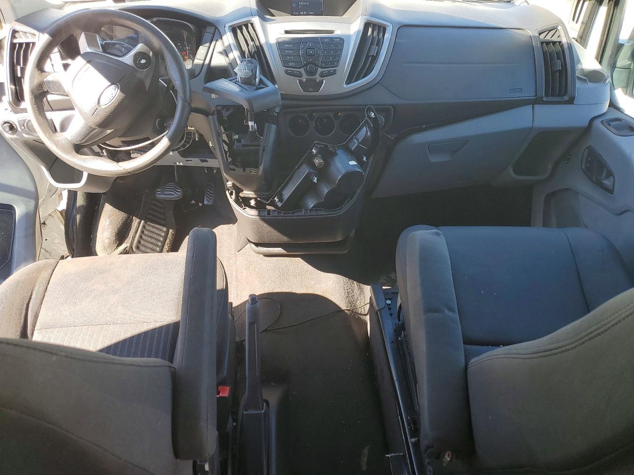 2015 Ford Transit Wagon T-350
