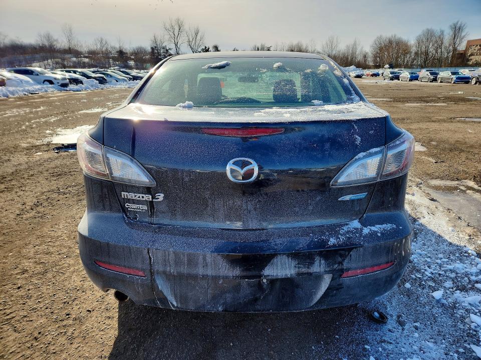 2012 Mazda 3 I