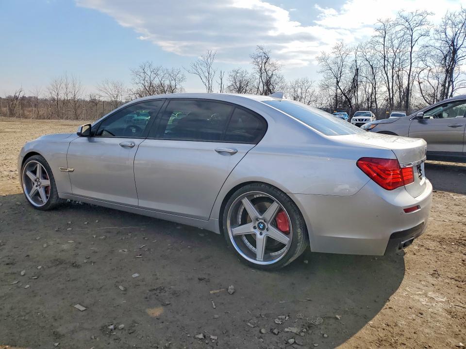 2012 BMW 750 li