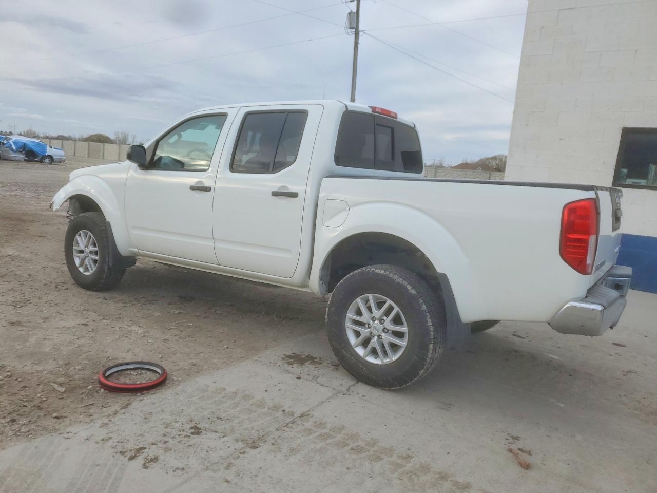 2014 Niss Frontier s