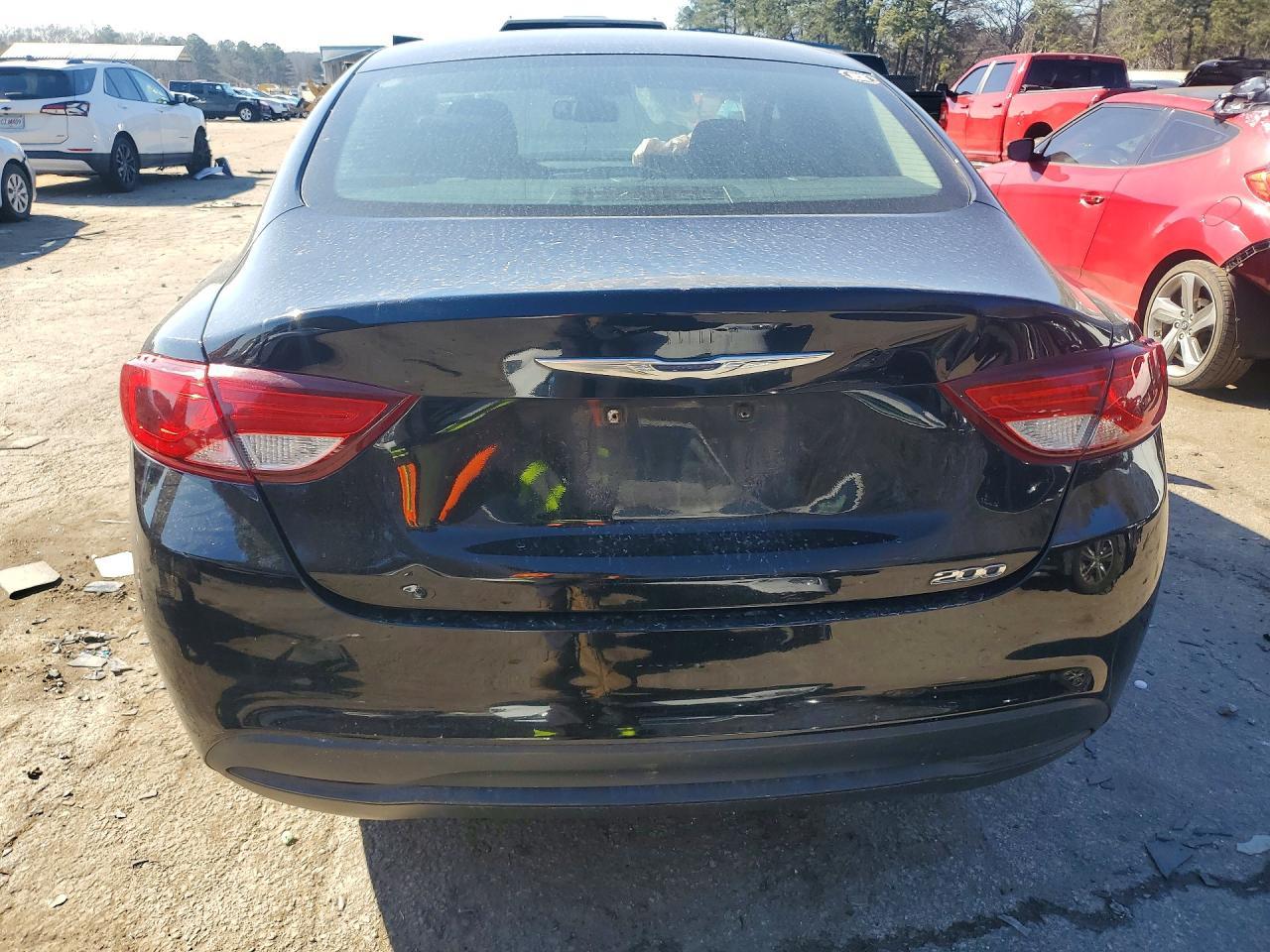2016 Chrysler 200 lx