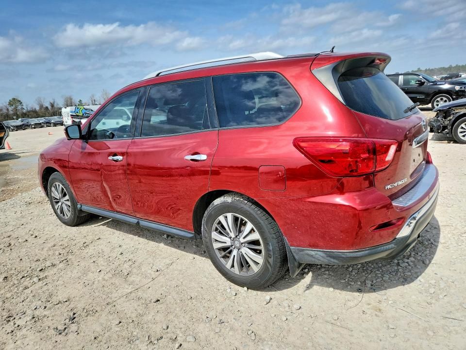 2017 Nissan Pathfinder sl
