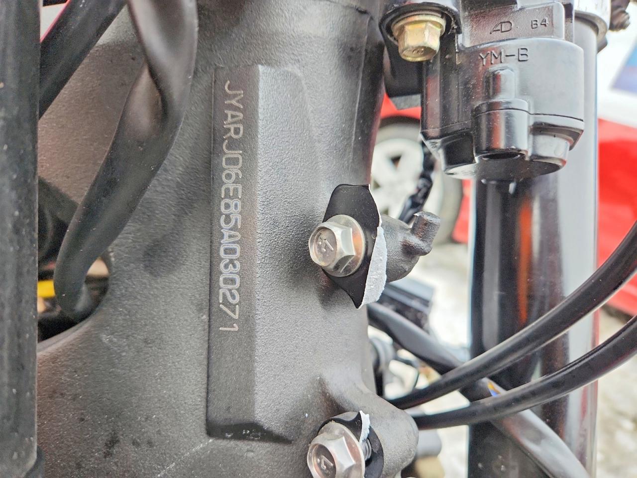 2005 Yamaha YZFR6 L