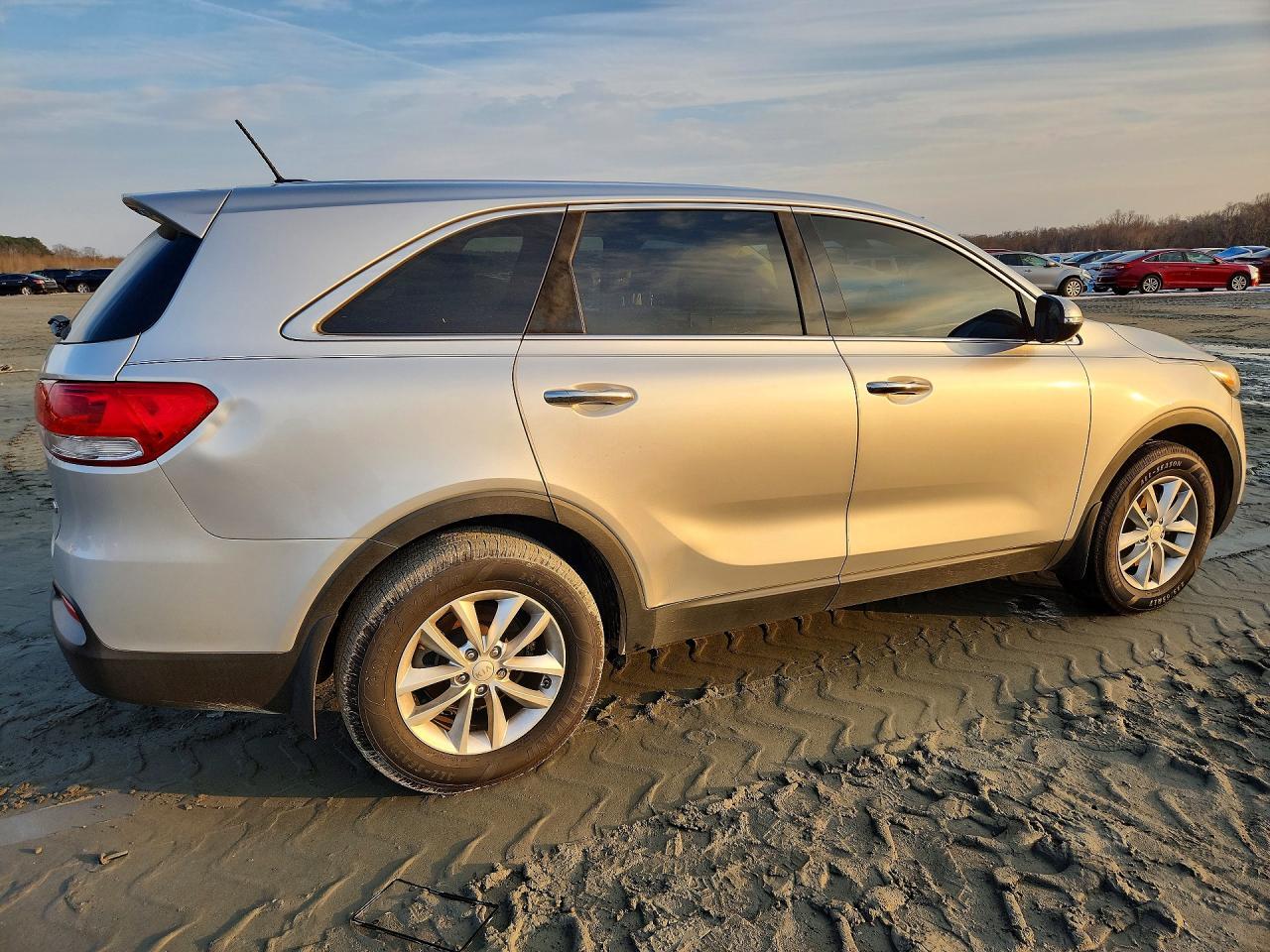 2017 KIA Sorento lx