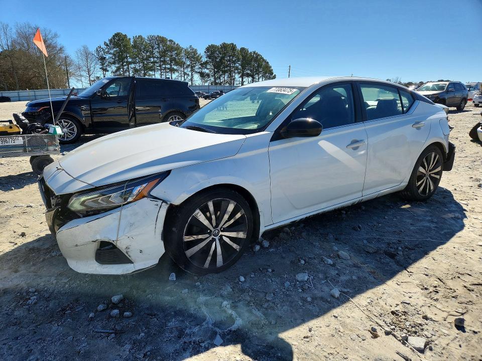 2019 Nissan Altima sr