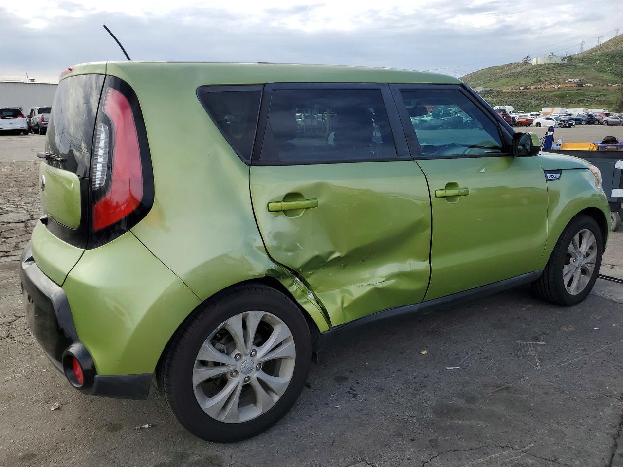 2016 KIA Soul +