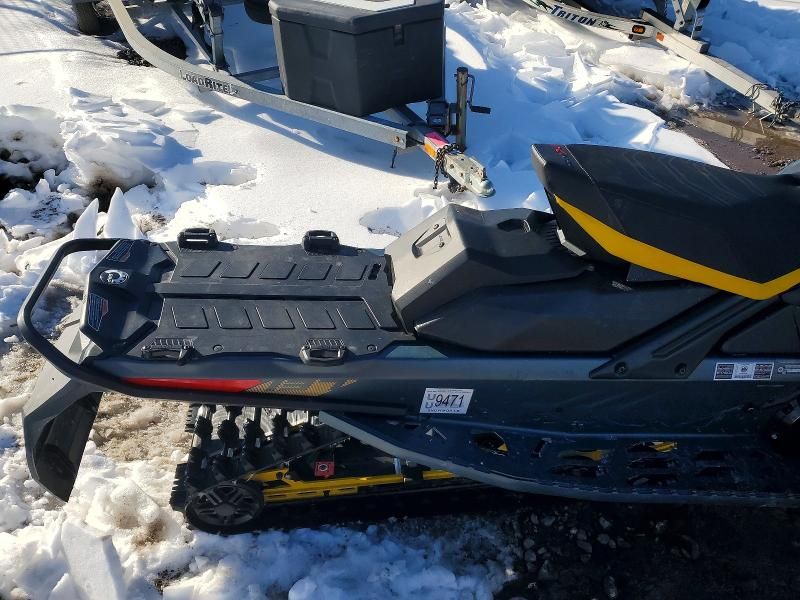 2026 Skidoo 2026 Skidoo mxz