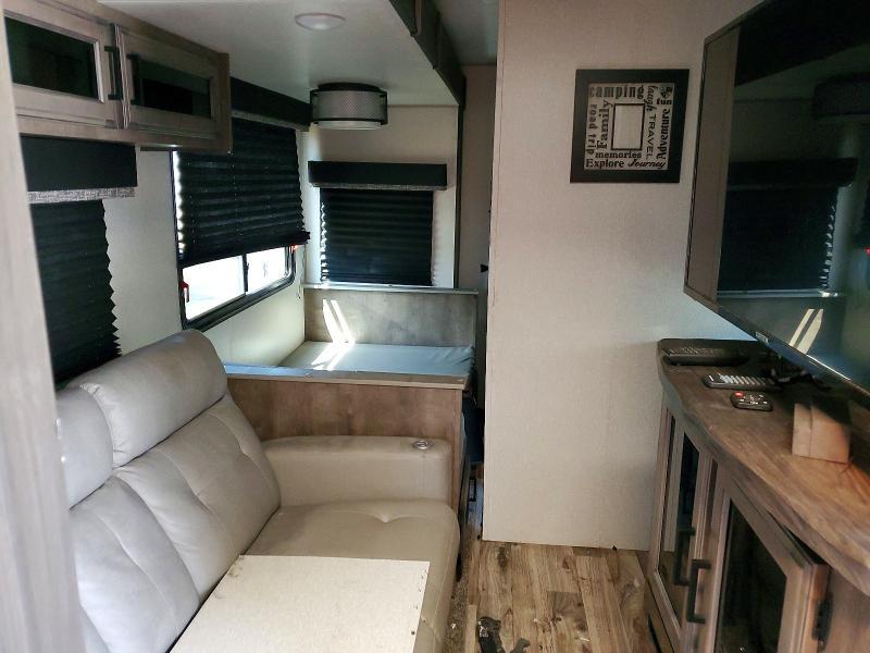 2022 Kz Rv Sportster Camper