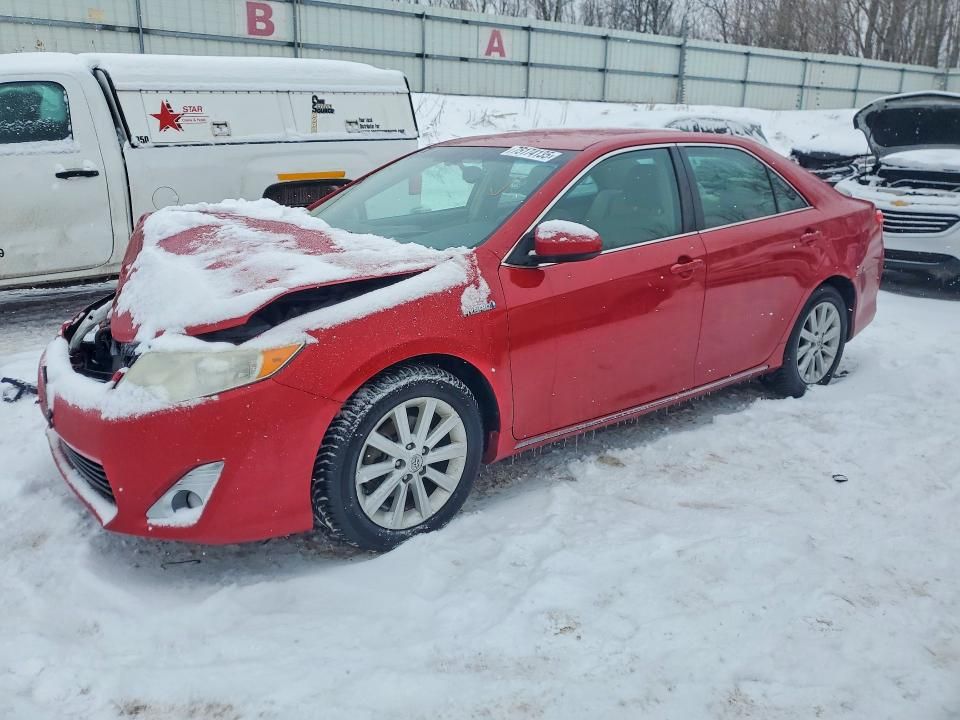 2014 Toyota Camry Hybrid