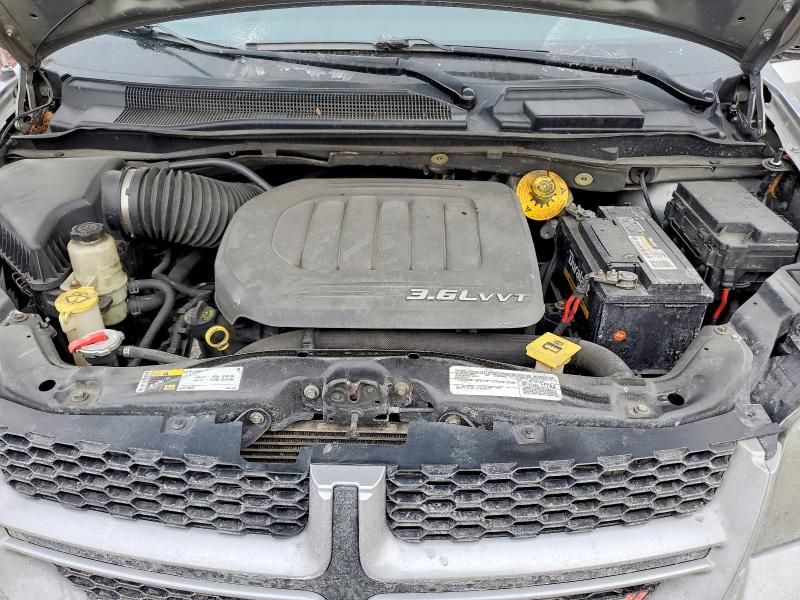 2015 Dodge Grand Caravan r