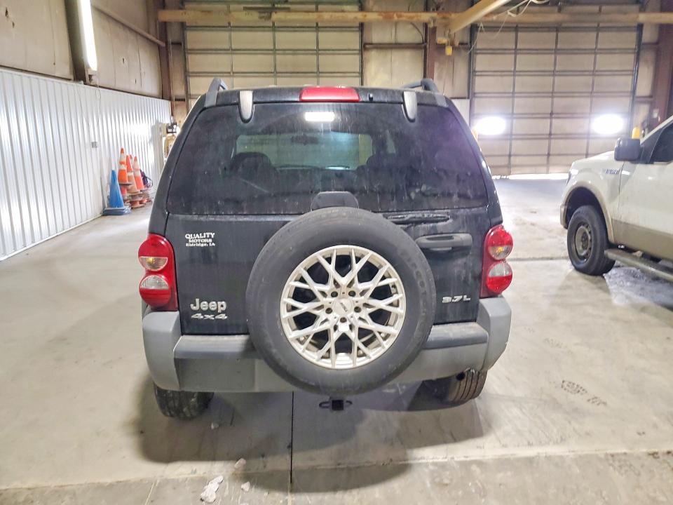 2005 Jeep Liberty Sport