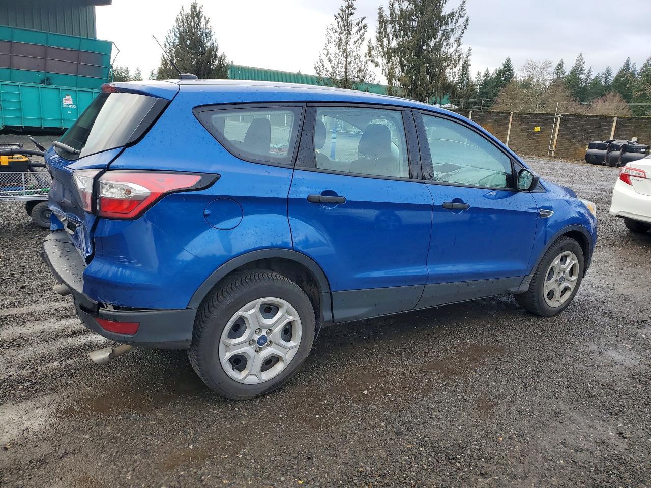 2017 Ford Escape s