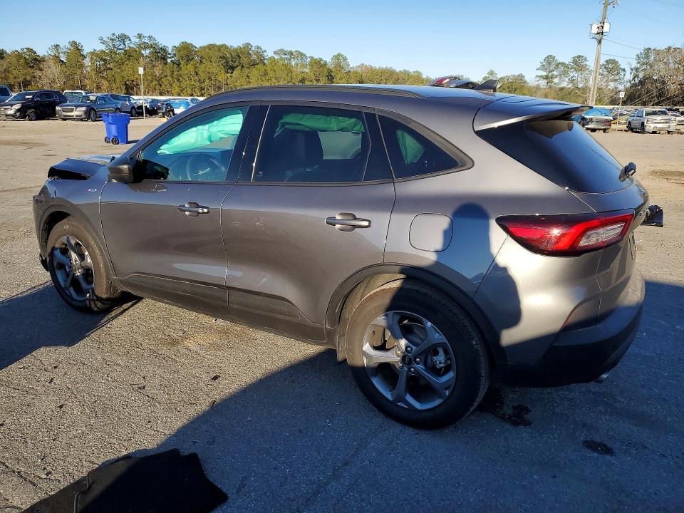 2025 Ford Escape st Line