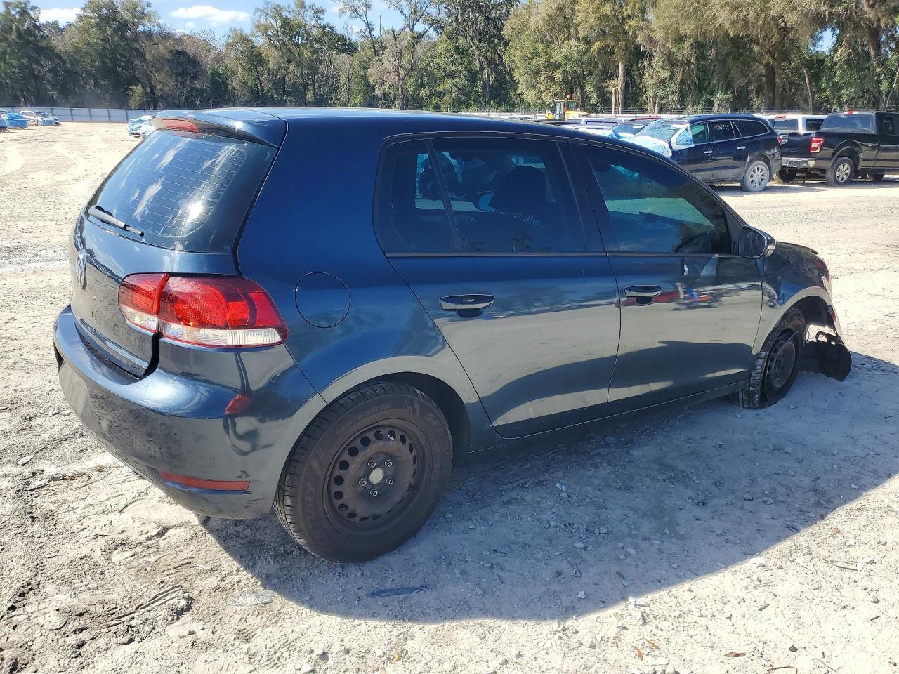 2013 Volkswagen Golf
