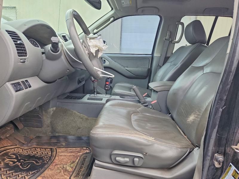 2010 Nissan Frontier Crew cab se