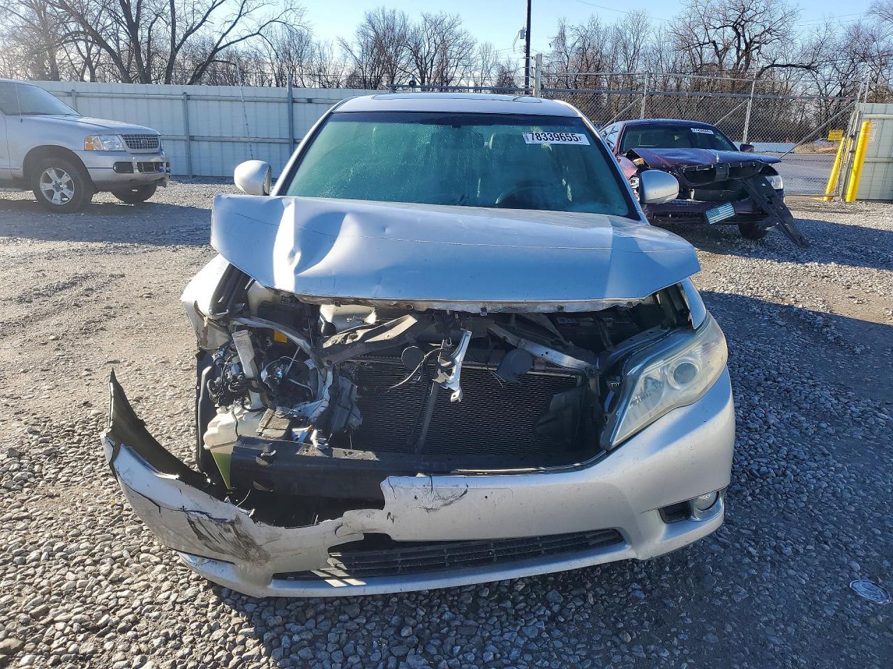 2011 Toyota Avalon Base