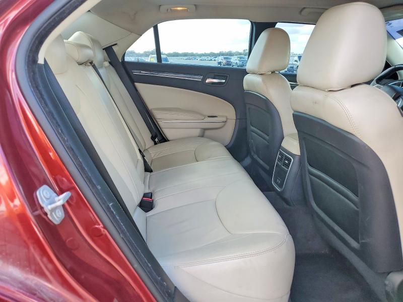 2018 Chrysler 300 Touring