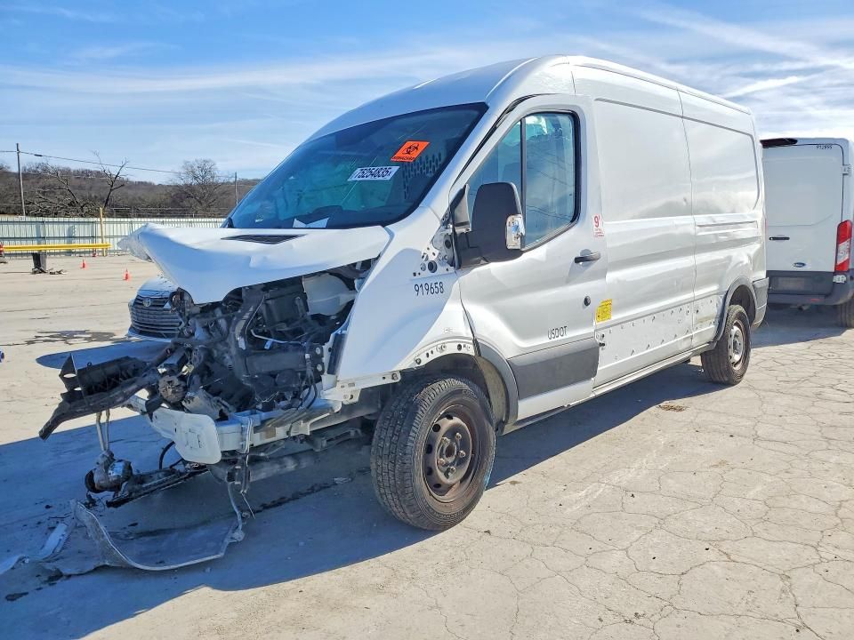 2019 Ford Transit 150 Delivery van
