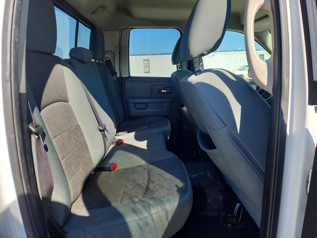 2013 Dodge Ram 1500 slt