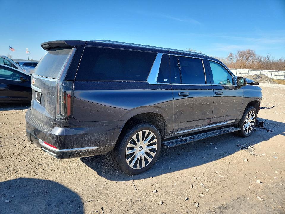 2026 Cadillac Escalade esv Platinum Luxury