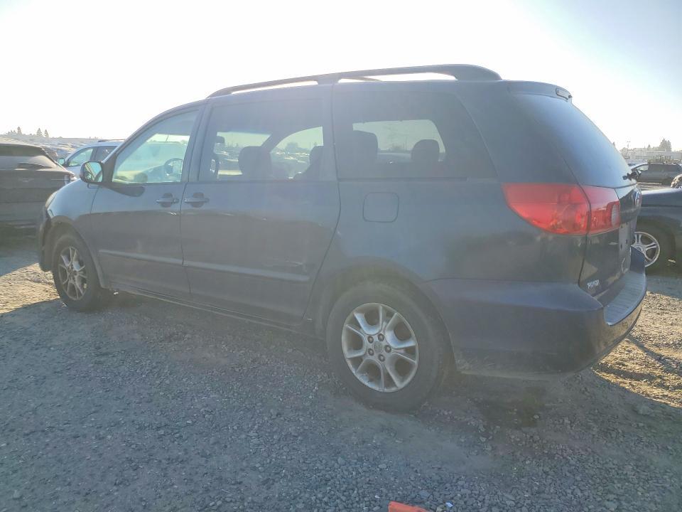 2006 Toyota Sienna xle