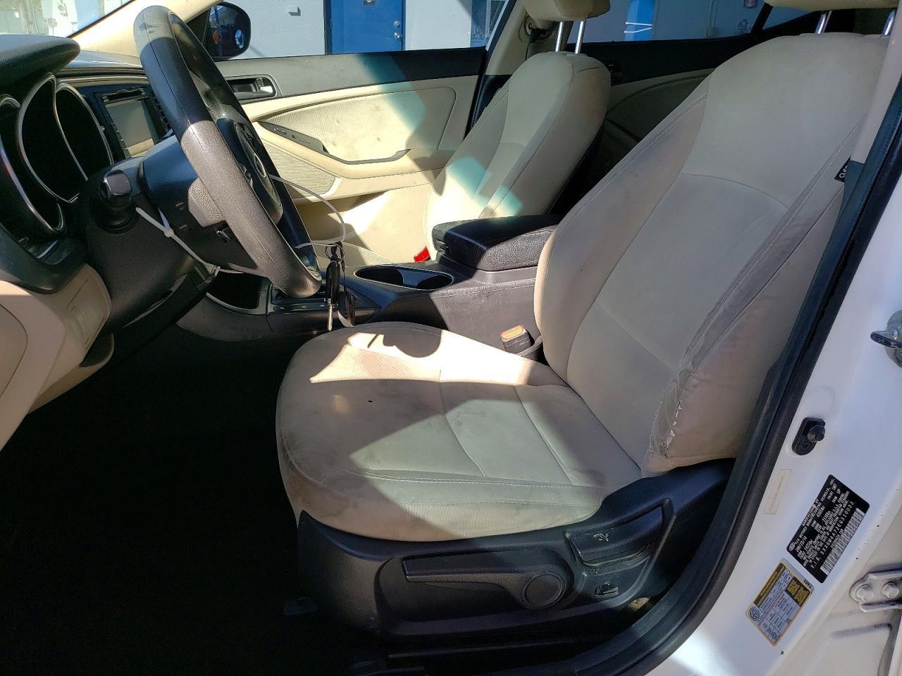 2014 KIA Optima lx