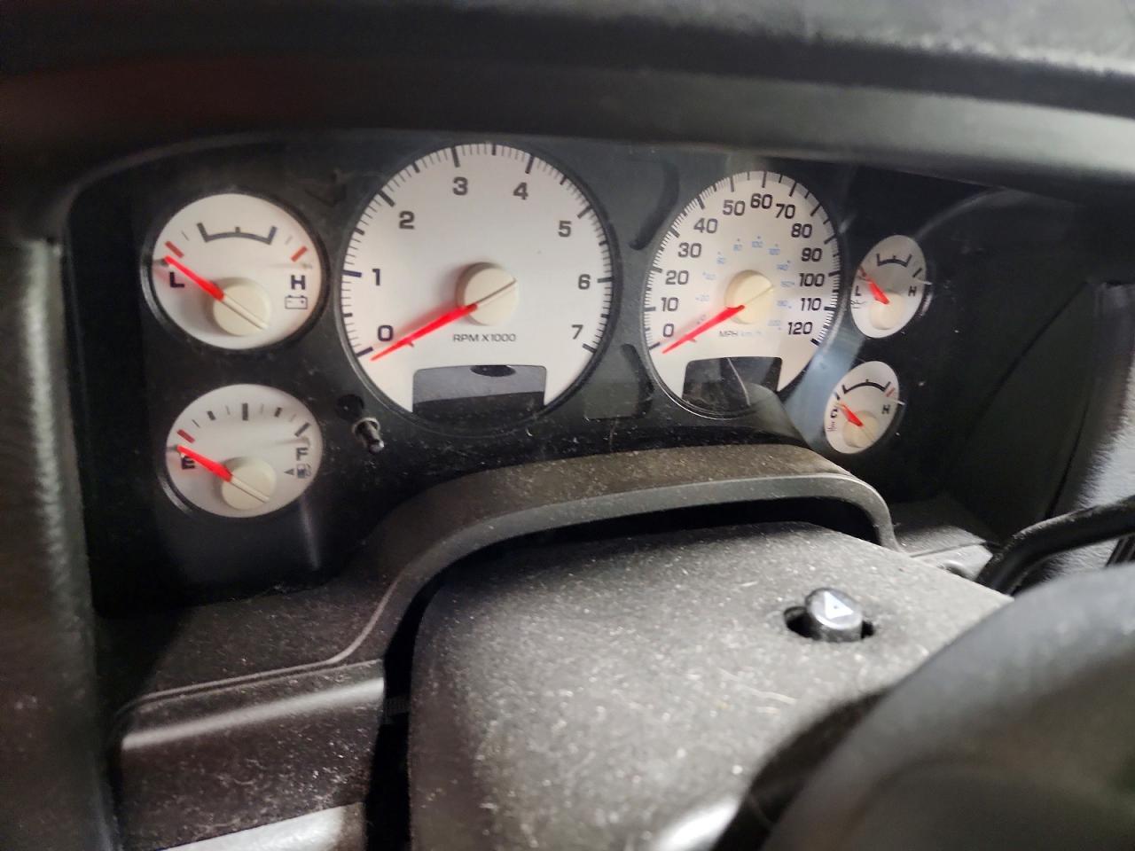 2005 Dodge RAM 1500 ST