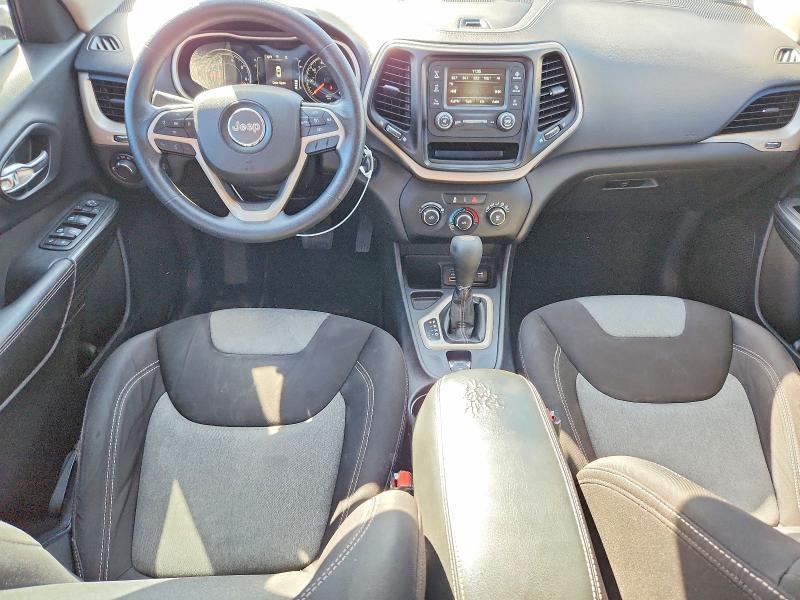 2015 Jeep Cherokee Sport