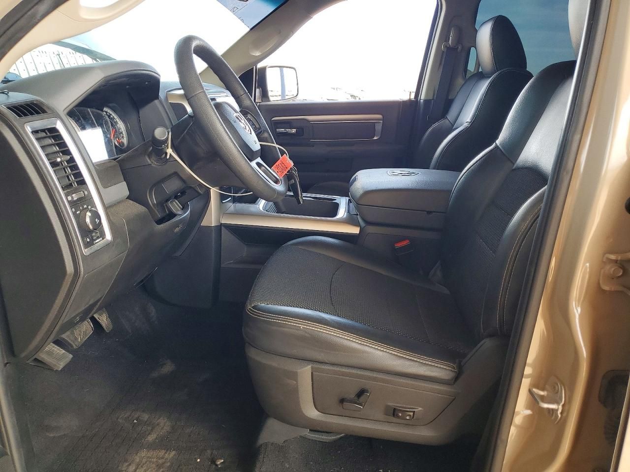 2019 Dodge Ram 1500 Classic slt