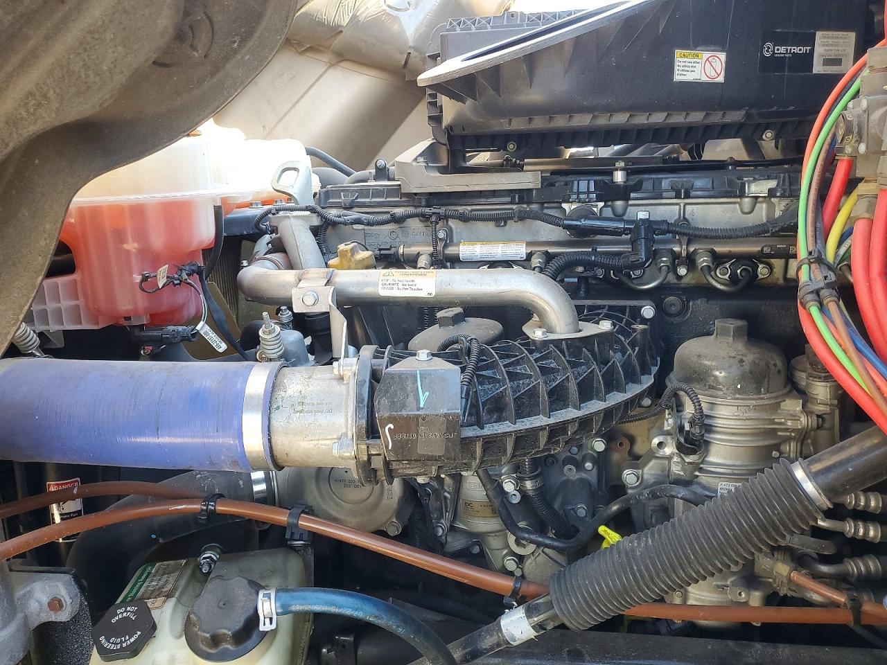 2020 Freigliner 2020 Freightliner Cascadia 126 Semi Truck