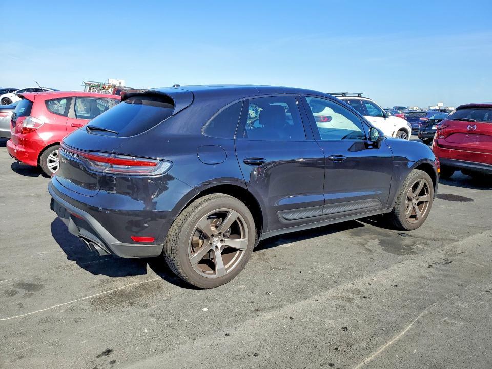2022 Porsche Macan