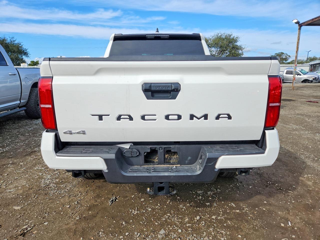 2025 Toyota Tacoma SR5