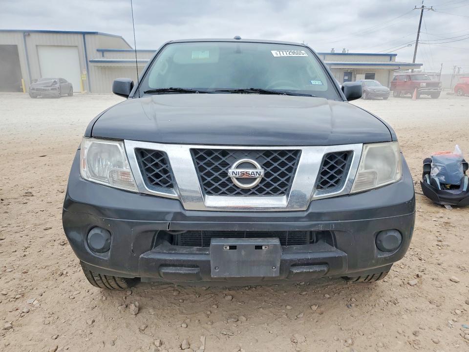 2013 Nissan Frontier s