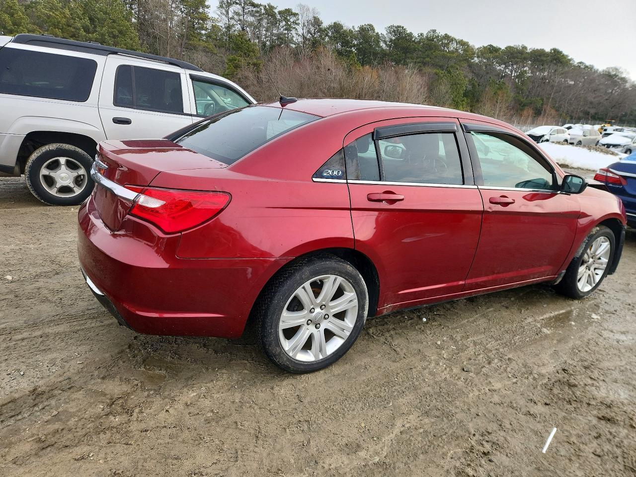 2013 Chrysler 200 Touring