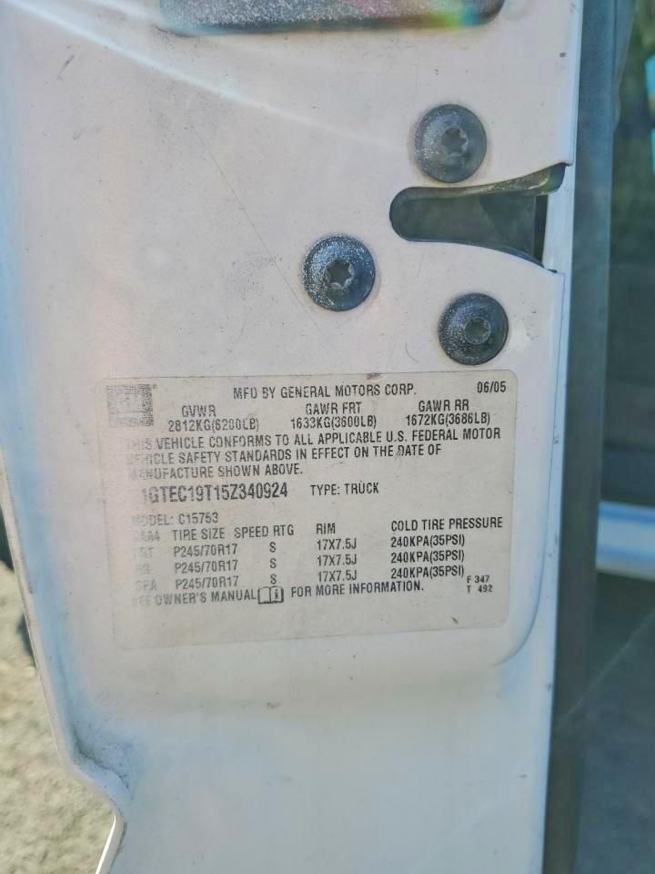 2005 GMC New Sierra C1500