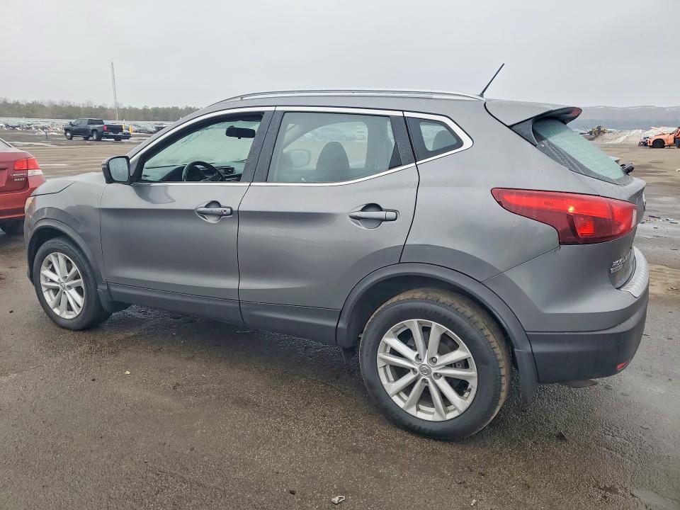 2017 Nissan Rogue Sport s