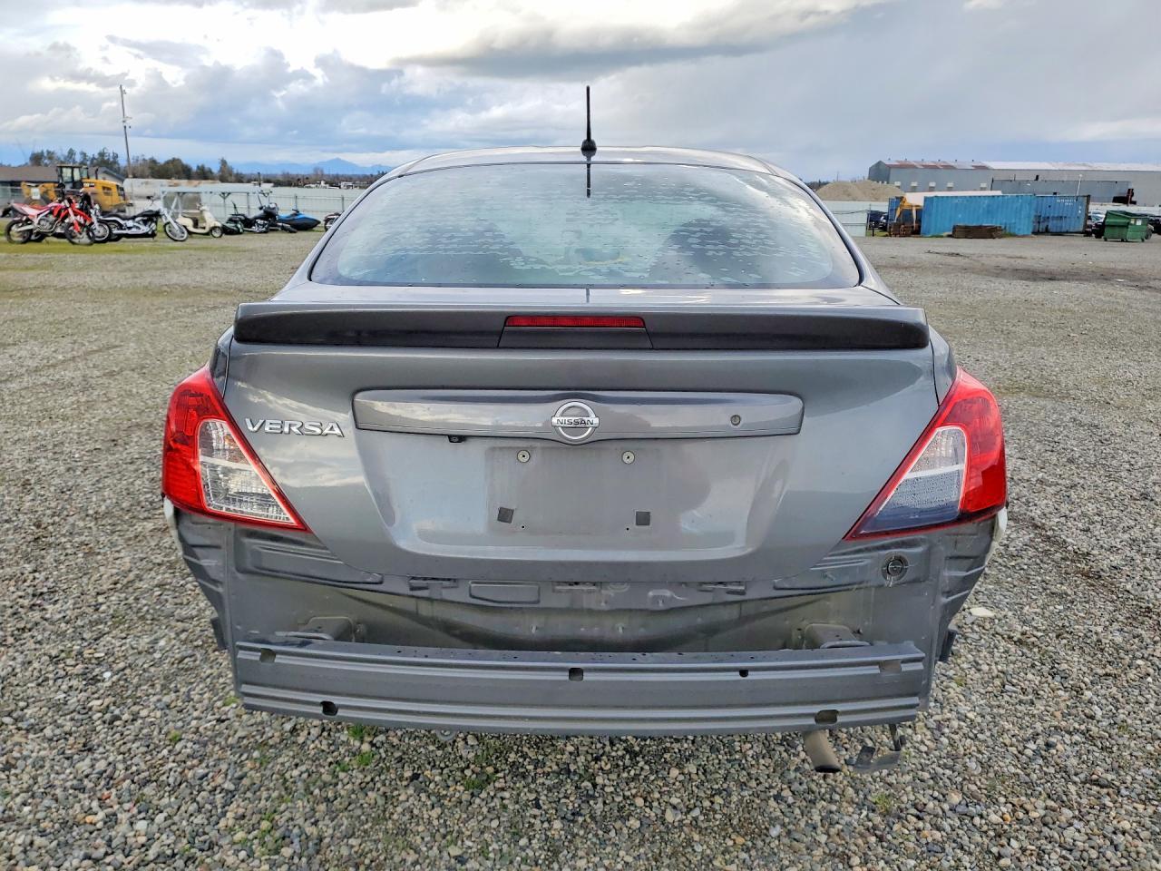 2019 Nissan Versa s