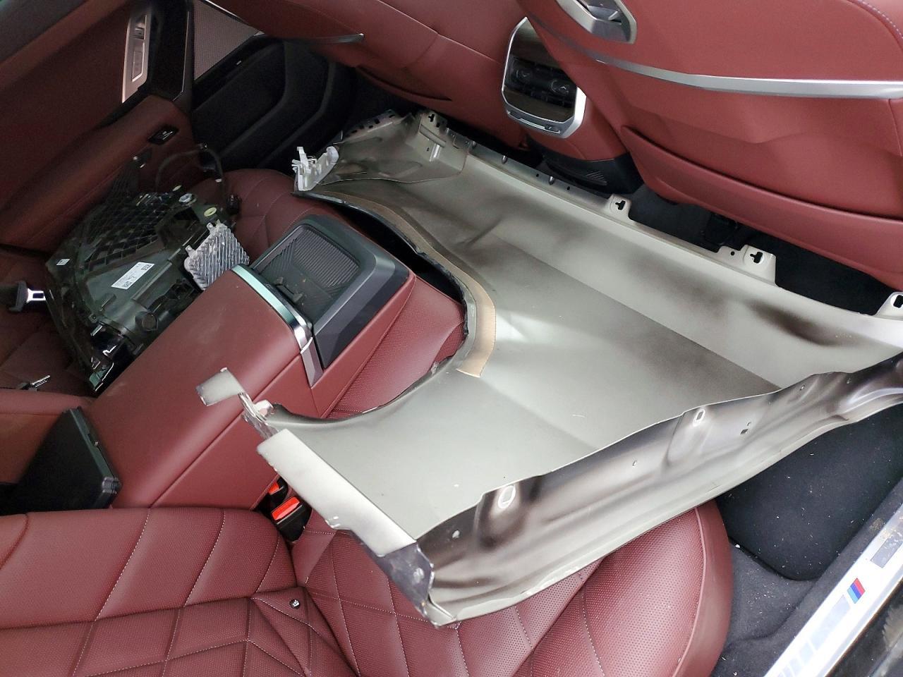 2026 BMW 740 i