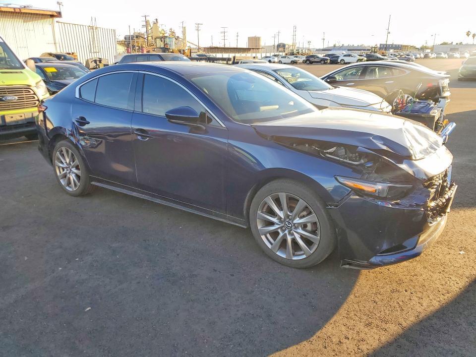 2020 Mazda 3 Premium