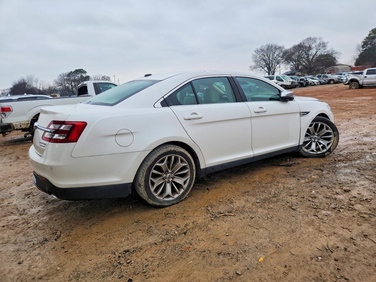 2014 Ford Taurus Limited