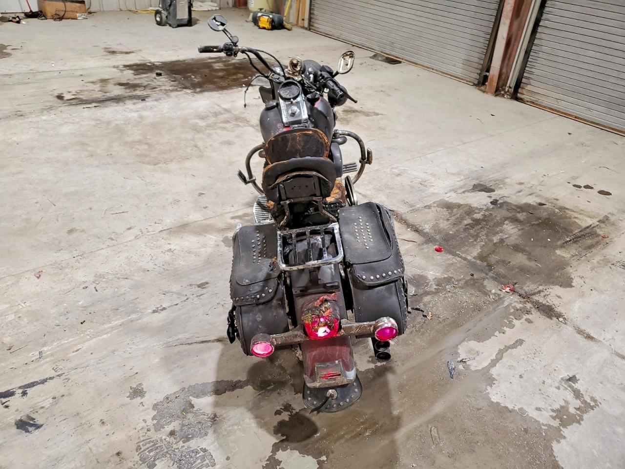 2004 Harley-Davidson Flstc