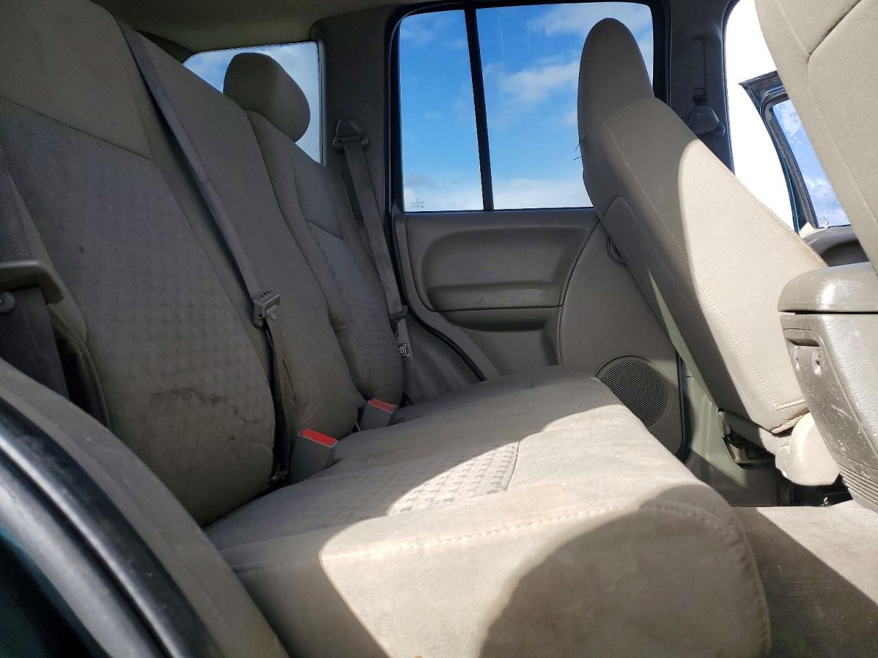 2005 Jeep Liberty Sport