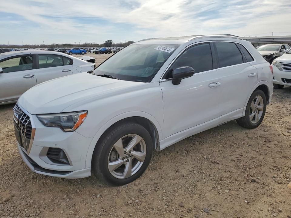 2020 Audi Q3 Premium