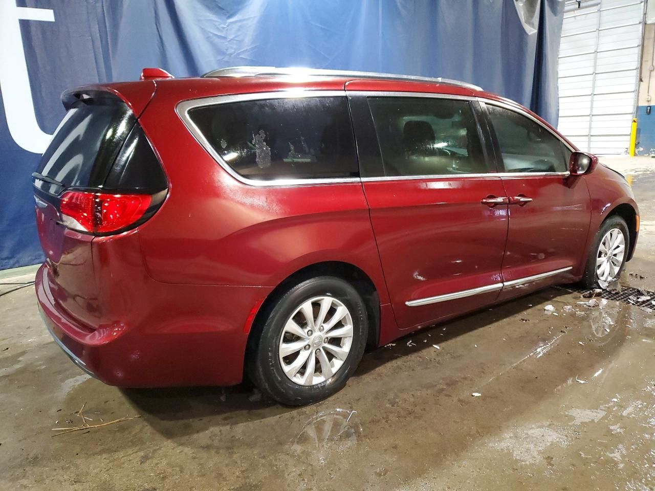2018 Chrysler Pacifica Touring l